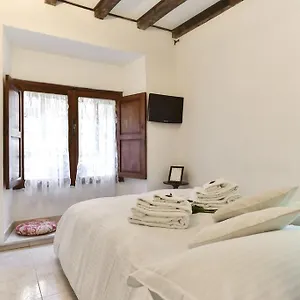  Holiday home Loft Pantheon